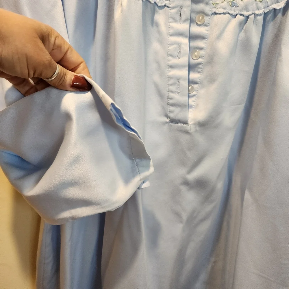 KAY ANNA Light Blue Long Sleeve Nightgown with Lace Trim Sz L